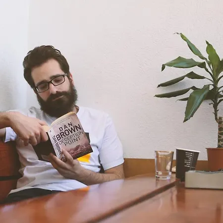 Chill House بيت شباب